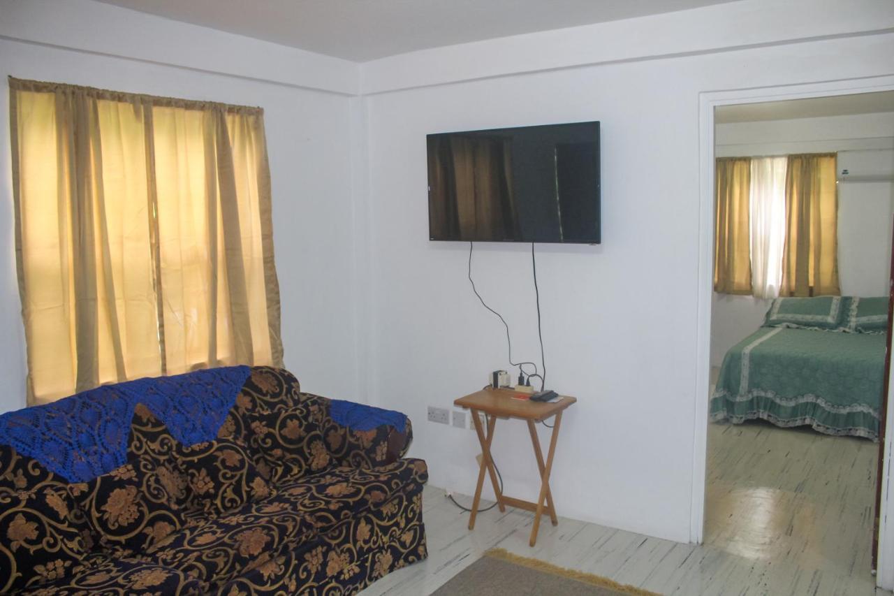 Comfort Air B & B Mount Gay Exterior photo