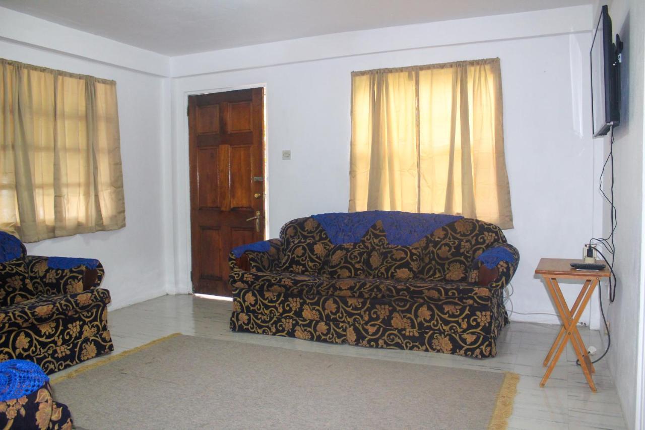 Comfort Air B & B Mount Gay Exterior photo